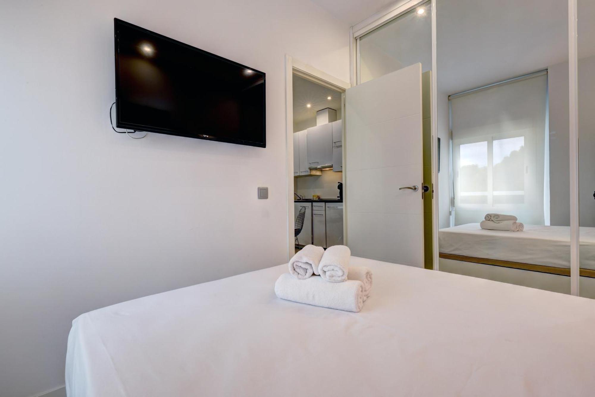 Apartamentos Con Vistas Y Terraza En Marbella Exterior photo